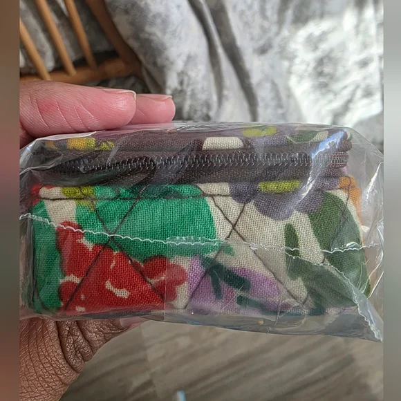 Vera Bradley Evening Garden Travel Pill Case - Picture 2 of 6